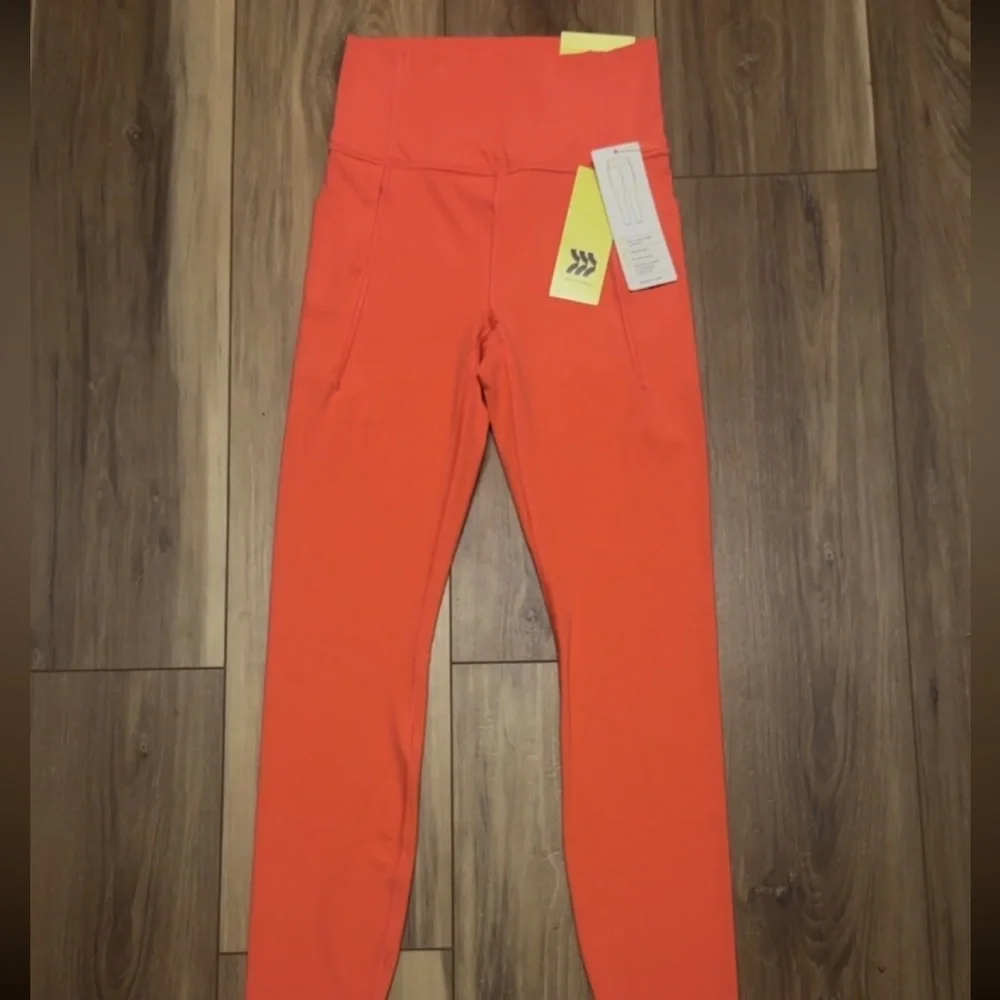 NWT All in Motion 2 piece set Women’s Small  Leggings Ultra High Rise - Picture 10 of 15